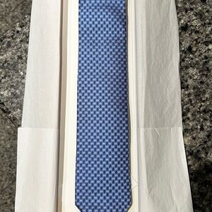 HERMÉS (New with Tags) Tie Bright Light Blue with H Pattern Design